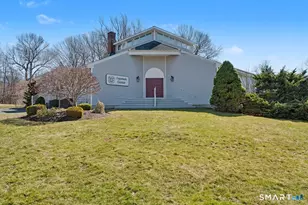 555 Mohave Cir, Shelton, CT 06484 - Photo 31