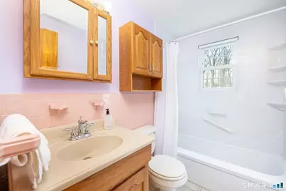 338 Hillhurst Avenue, New Britain, CT 06053 - Photo 21