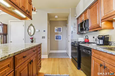 42 Academy Street #6, New Haven, CT 06511 - Photo 3