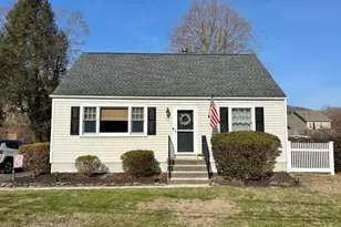 17 Grandview Ave, Bethel, CT 06801 - Photo 1