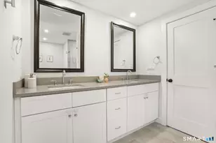 153 North St, Trumbull, CT 06611 - Photo 23