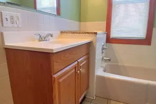 652 High St, Middletown, CT 06457 - Photo 9