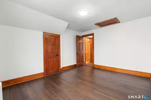 37 Byrneside Ave, Waterbury, CT 06704 - Photo 25