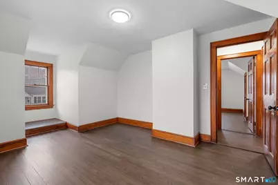 37 Byrneside Avenue, Waterbury, CT 06704 - Photo 29