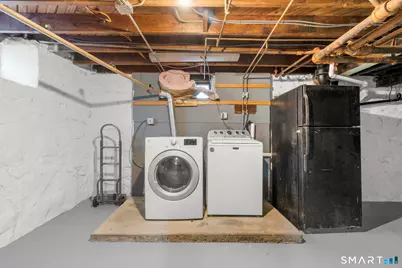 37 Byrneside Avenue, Waterbury, CT 06704 - Photo 35