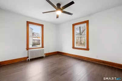 37 Byrneside Avenue, Waterbury, CT 06704 - Photo 19