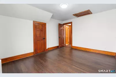 37 Byrneside Avenue, Waterbury, CT 06704 - Photo 27