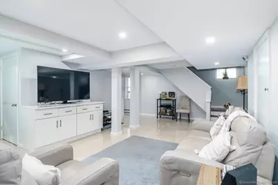 1073 Shippan Avenue, Stamford, CT 06902 - Photo 27