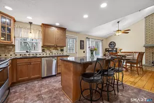 148 Highwoods Dr, Guilford, CT 06437 - Photo 17