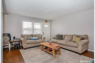 115 Mayflower Street, West Hartford, CT 06110 - Photo 5