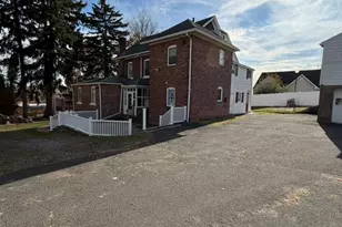 2964 State St, Hamden, CT 06517 - Photo 3