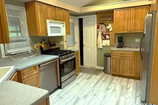 215 Whisconier Rd, Brookfield, CT 06804 - Photo 13