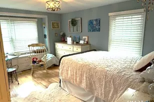 215 Whisconier Rd, Brookfield, CT 06804 - Photo 17