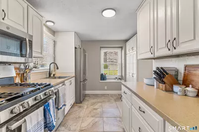 30 Hubbard Run Drive #30, Glastonbury, CT 06033 - Photo 11