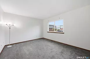 124 Webster Ct, Newington, CT 06111 - Photo 9