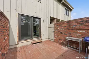 124 Webster Ct, Newington, CT 06111 - Photo 23