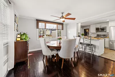 28 Woodmere Road, West Hartford, CT 06119 - Photo 17