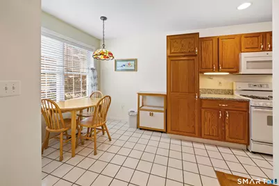 1805 Cypress Drive #1805, Danbury, CT 06810 - Photo 9