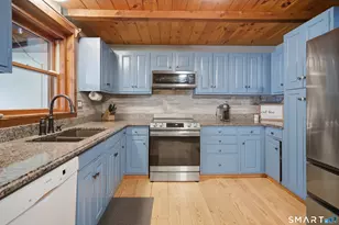 57 Hayes Ave, Ellington, CT 06029 - Photo 5