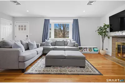 96 Toll House Lane, Fairfield, CT 06825 - Photo 3