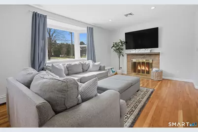 96 Toll House Lane, Fairfield, CT 06825 - Photo 5