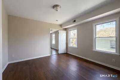 1132 Hancock Avenue #3, Bridgeport, CT 06605 - Photo 5