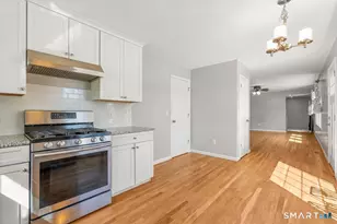 10 Karen Blvd, Newtown, CT 06470 - Photo 5