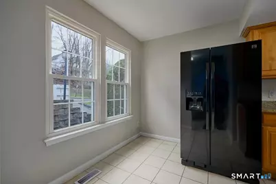 97-99 Park Avenue #40, Danbury, CT 06810 - Photo 11