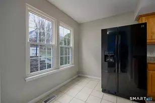 9799 Park Ave, Danbury, CT 06810 - Photo 11