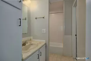 9799 Park Ave, Danbury, CT 06810 - Photo 17