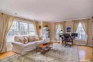 20 Charter Ridge Dr, Newtown, CT 06482 - Photo 9