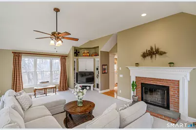 20 Charter Ridge Drive, Newtown, CT 06482 - Photo 17