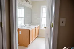 47 Nolan Cir, Manchester, CT 06042 - Photo 15