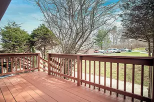 25 Florence Rd, Branford, CT 06405 - Photo 15