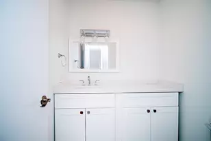 25 Florence Rd, Branford, CT 06405 - Photo 17