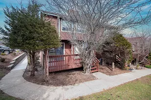 25 Florence Rd, Branford, CT 06405 - Photo 3