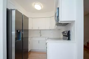 25 Florence Rd, Branford, CT 06405 - Photo 11