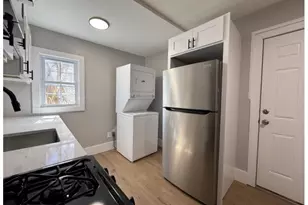 324 Congress Ave, Waterbury, CT 06708 - Photo 3