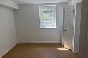 164 Coleman St, Bridgeport, CT 06605 - Photo 27