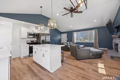 261 Winthrop Drive, Cheshire, CT 06410 - Photo 7