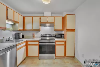 111 Dekoven Drive #1105, Middletown, CT 06457 - Photo 13