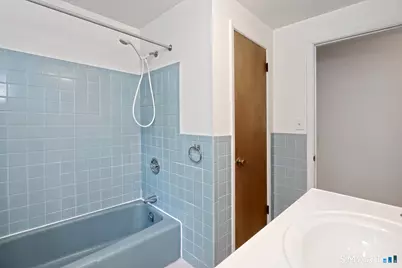 850 Choate Avenue, Hamden, CT 06518 - Photo 17