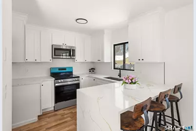 60 Lawn Avenue #21, Stamford, CT 06902 - Photo 1