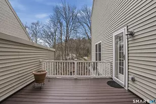 74 Perry St, Putnam, CT 06260 - Photo 25