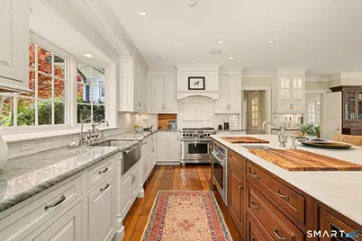 537 Oenoke Ridge, New Canaan, CT 06840 - Photo 11