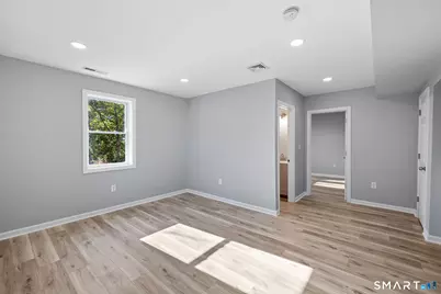 273 High Ridge Drive, Bridgeport, CT 06606 - Photo 17