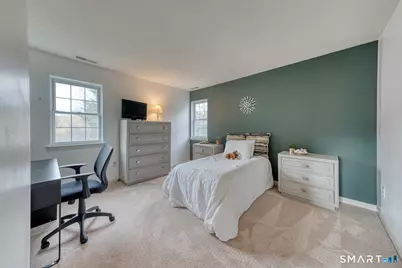 33 Saint Andrews, Glastonbury, CT 06033 - Photo 25