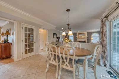 33 Saint Andrews, Glastonbury, CT 06033 - Photo 11