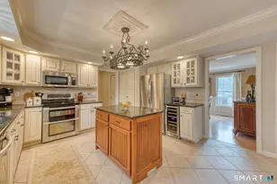 33 St Andrews, Glastonbury, CT 06033 - Photo 5