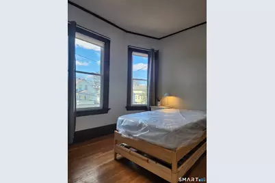 458 Hillside Avenue, Hartford, CT 06106 - Photo 29